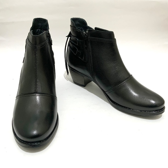 ERIC MICHEAL Casey black leather booties block heel almond toe ankle boots 39 - Picture 10 of 14